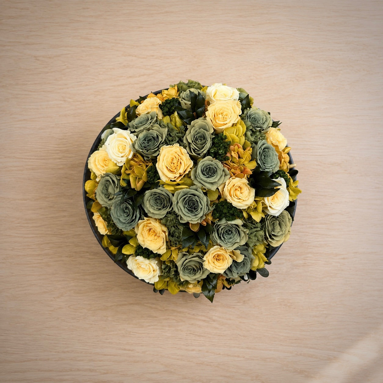 
                  
                    Unika Yellow
                  
                