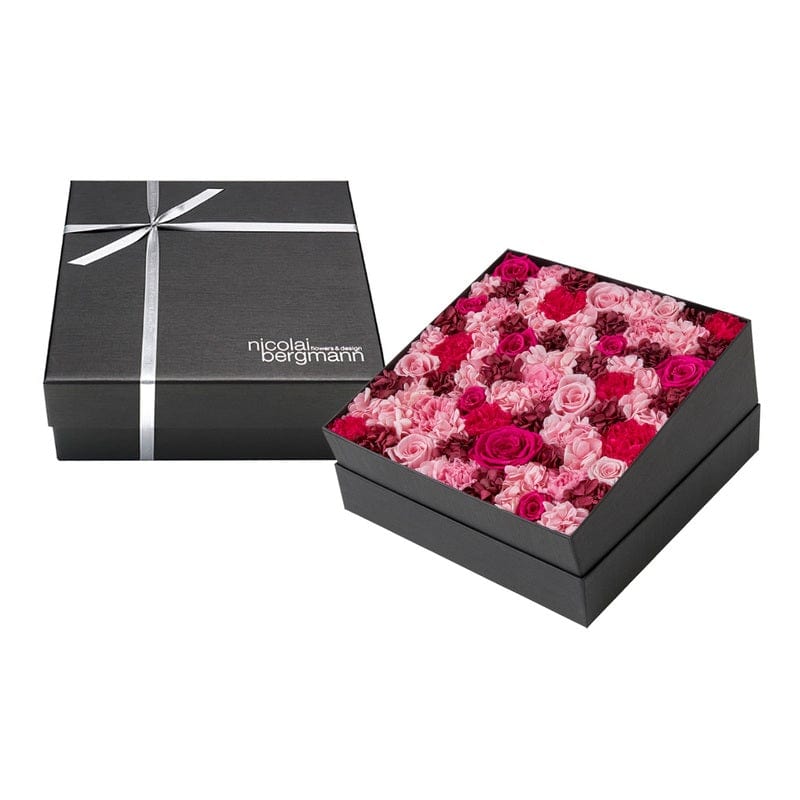 
                  
                    Preserved Flower Box Medium Large (23cm × 23cm × H: 9cm) Haute Couture
                  
                
